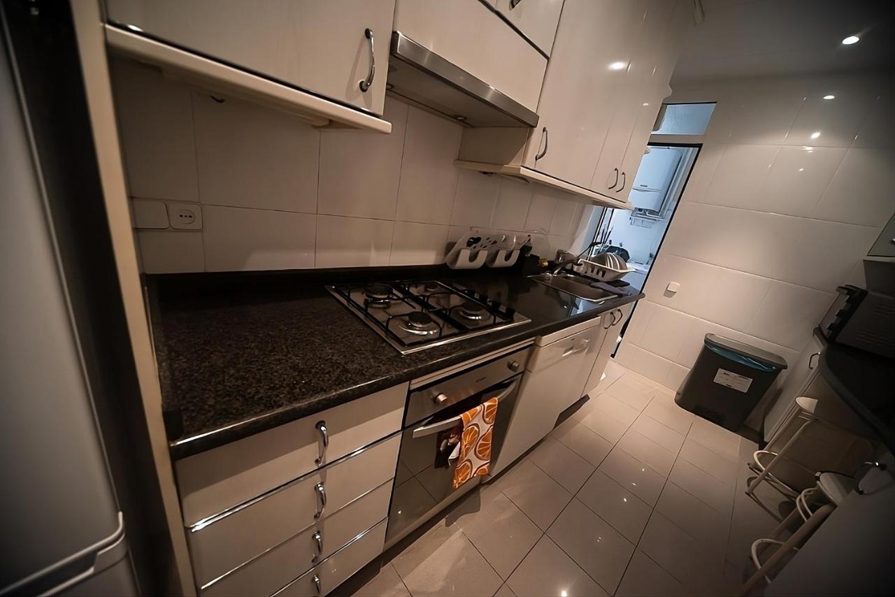 Traditional Rooms In Eixample Барселона Екстериор снимка